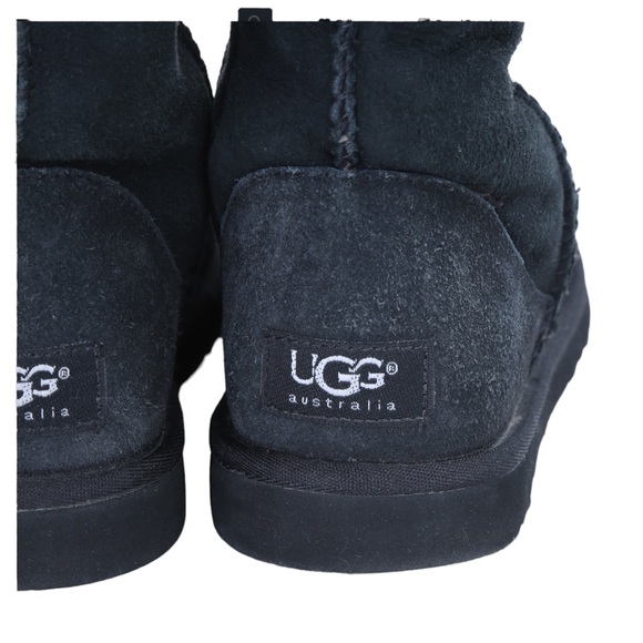 Black Suede/Shearling Mid Calf Ugg Boots in Great  Condition Size 6 - Picture 7 of 9